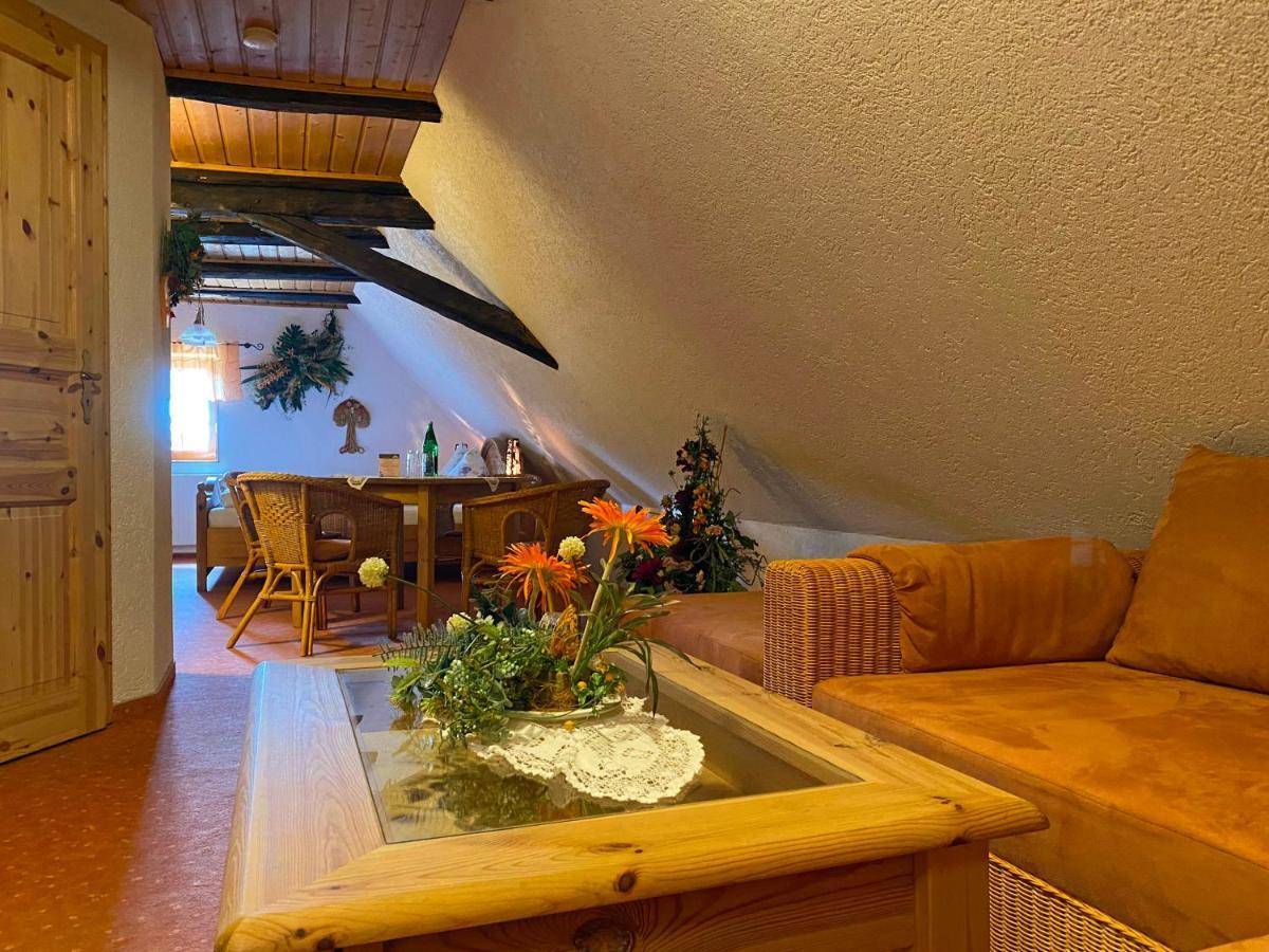 Ratags Kunsthandwerkerhaus Langenwolmsdorf Extérieur photo