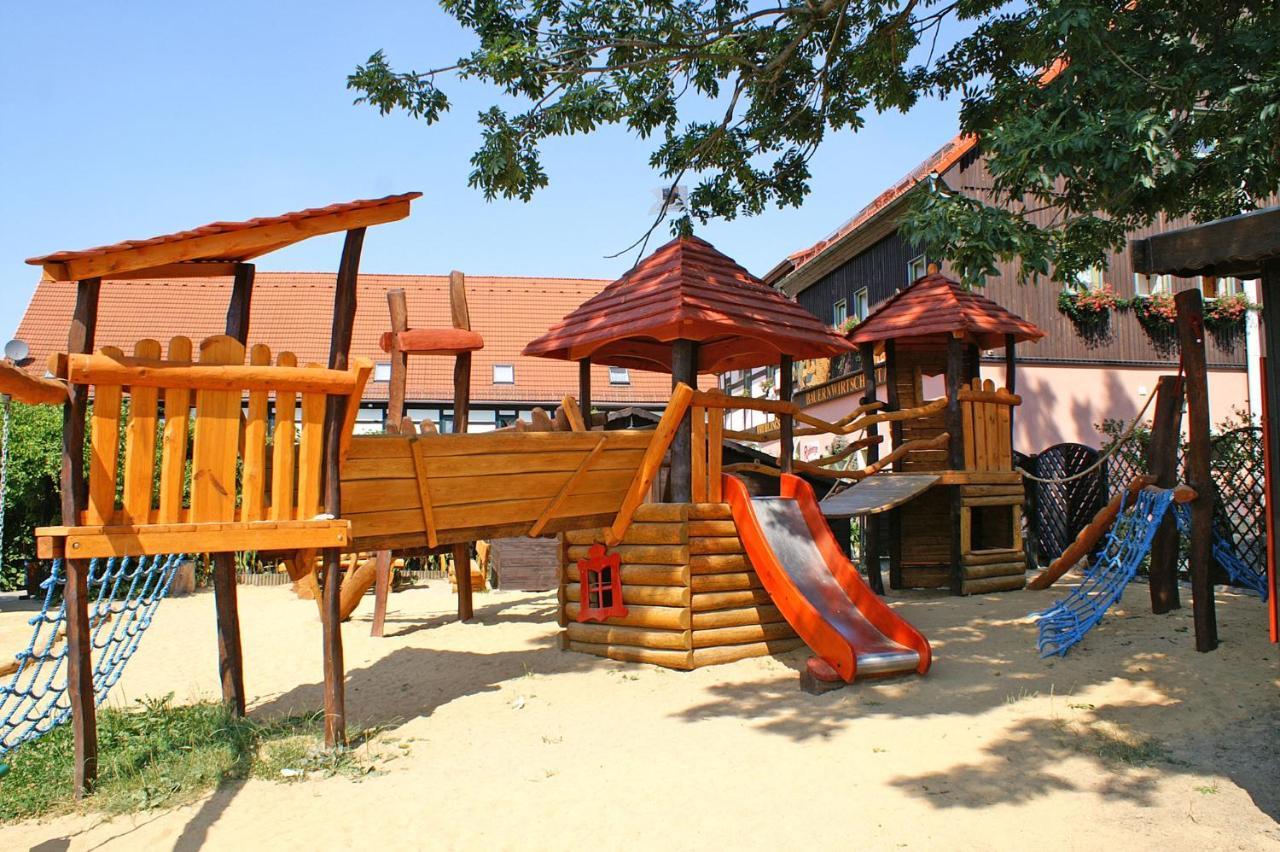 Ratags Kunsthandwerkerhaus Langenwolmsdorf Extérieur photo