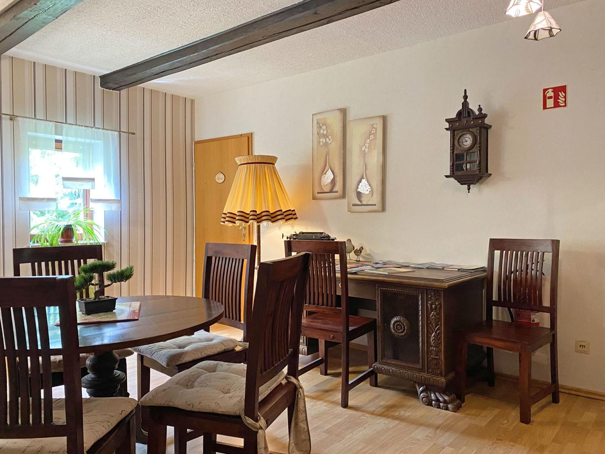 Ratags Kunsthandwerkerhaus Langenwolmsdorf Extérieur photo