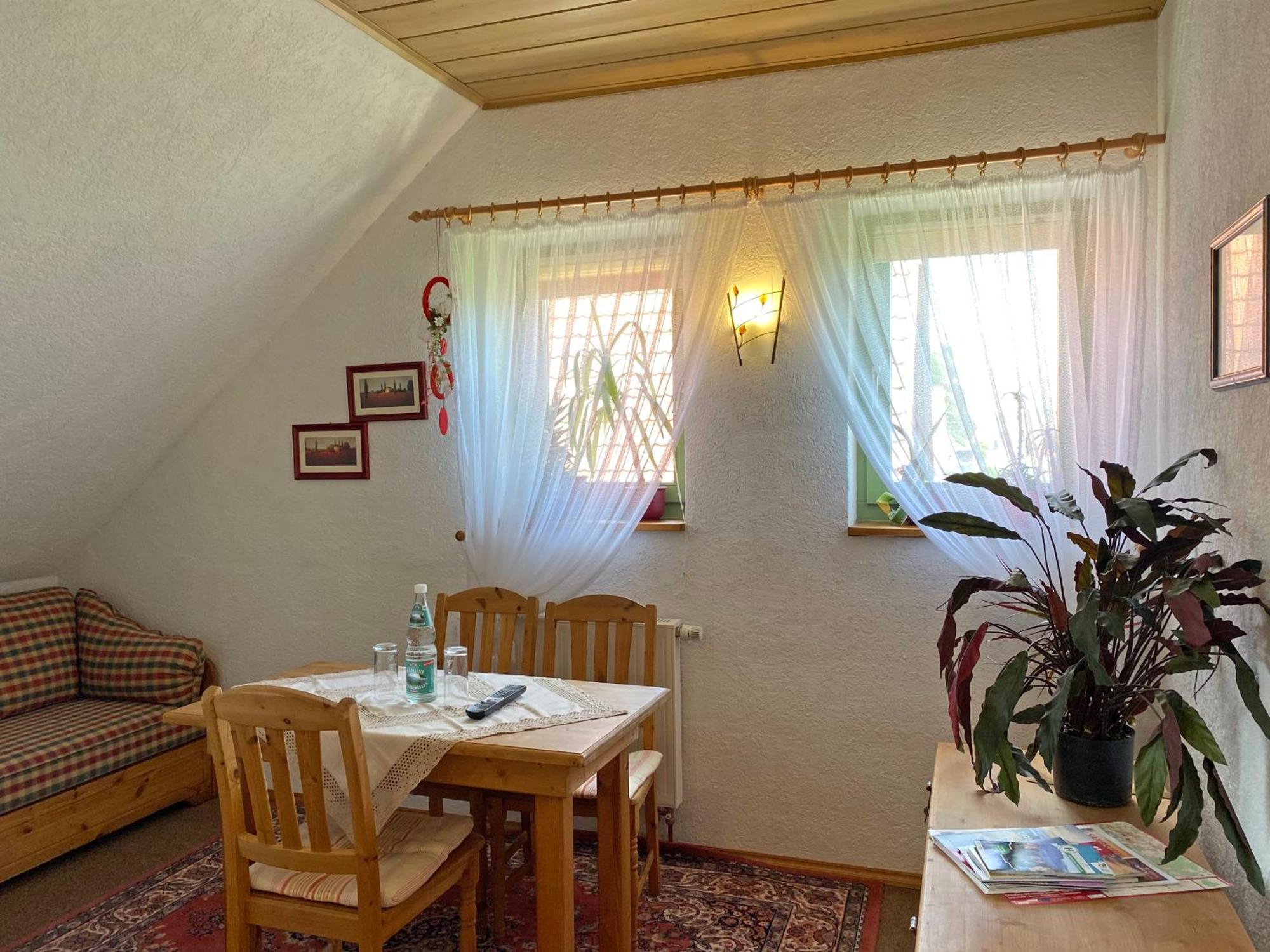 Ratags Kunsthandwerkerhaus Langenwolmsdorf Extérieur photo