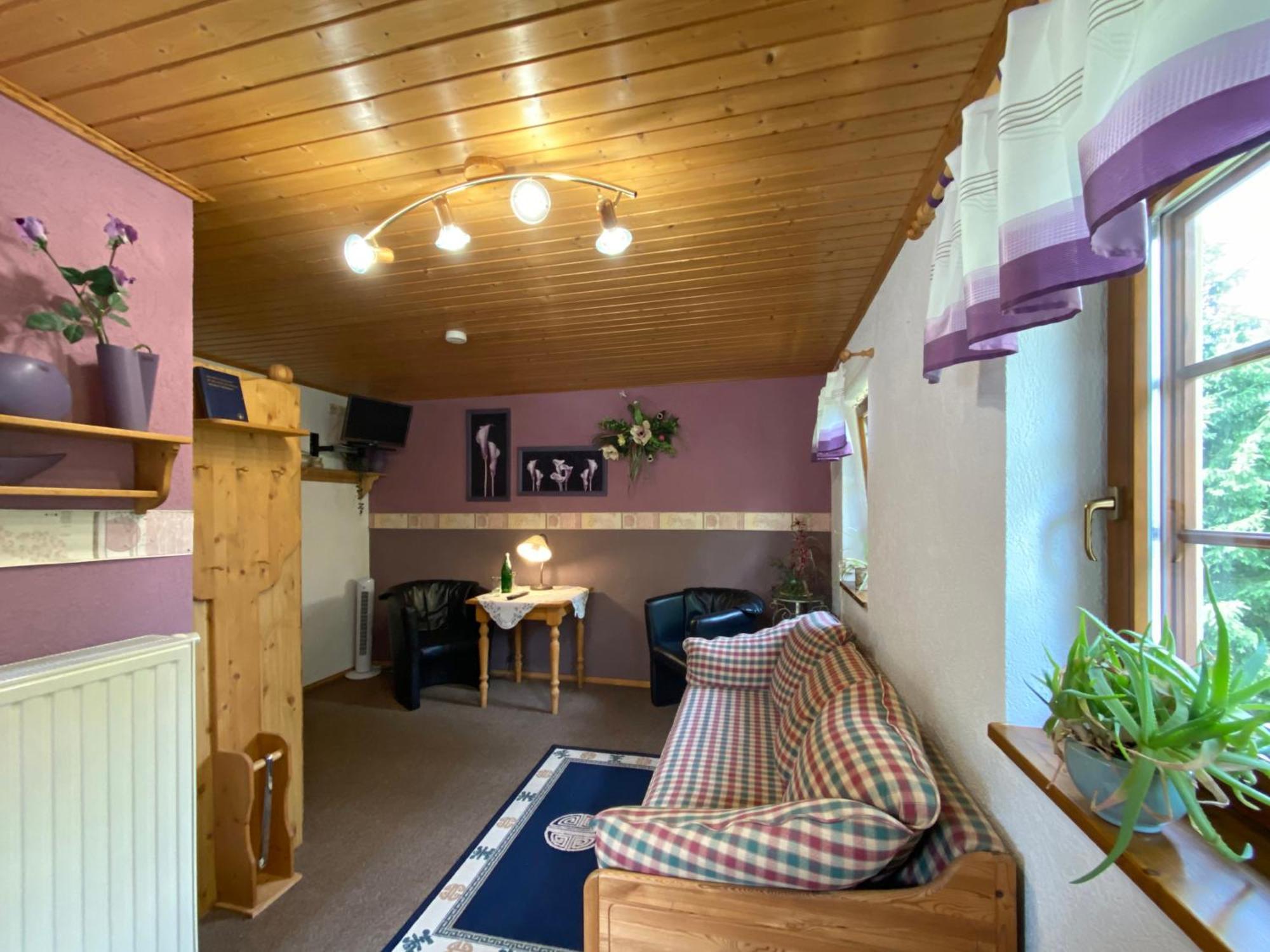 Ratags Kunsthandwerkerhaus Langenwolmsdorf Extérieur photo