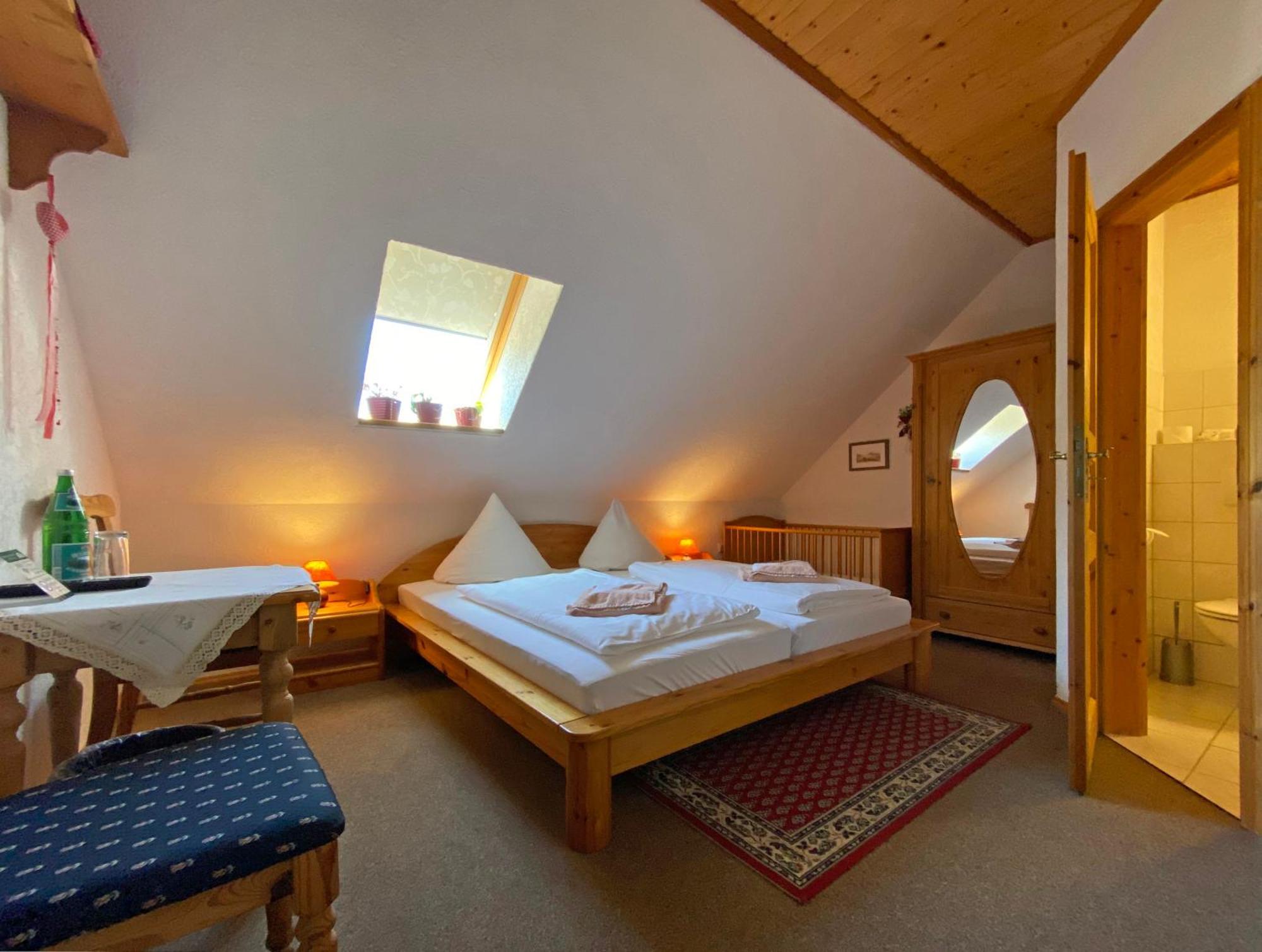 Ratags Kunsthandwerkerhaus Langenwolmsdorf Extérieur photo