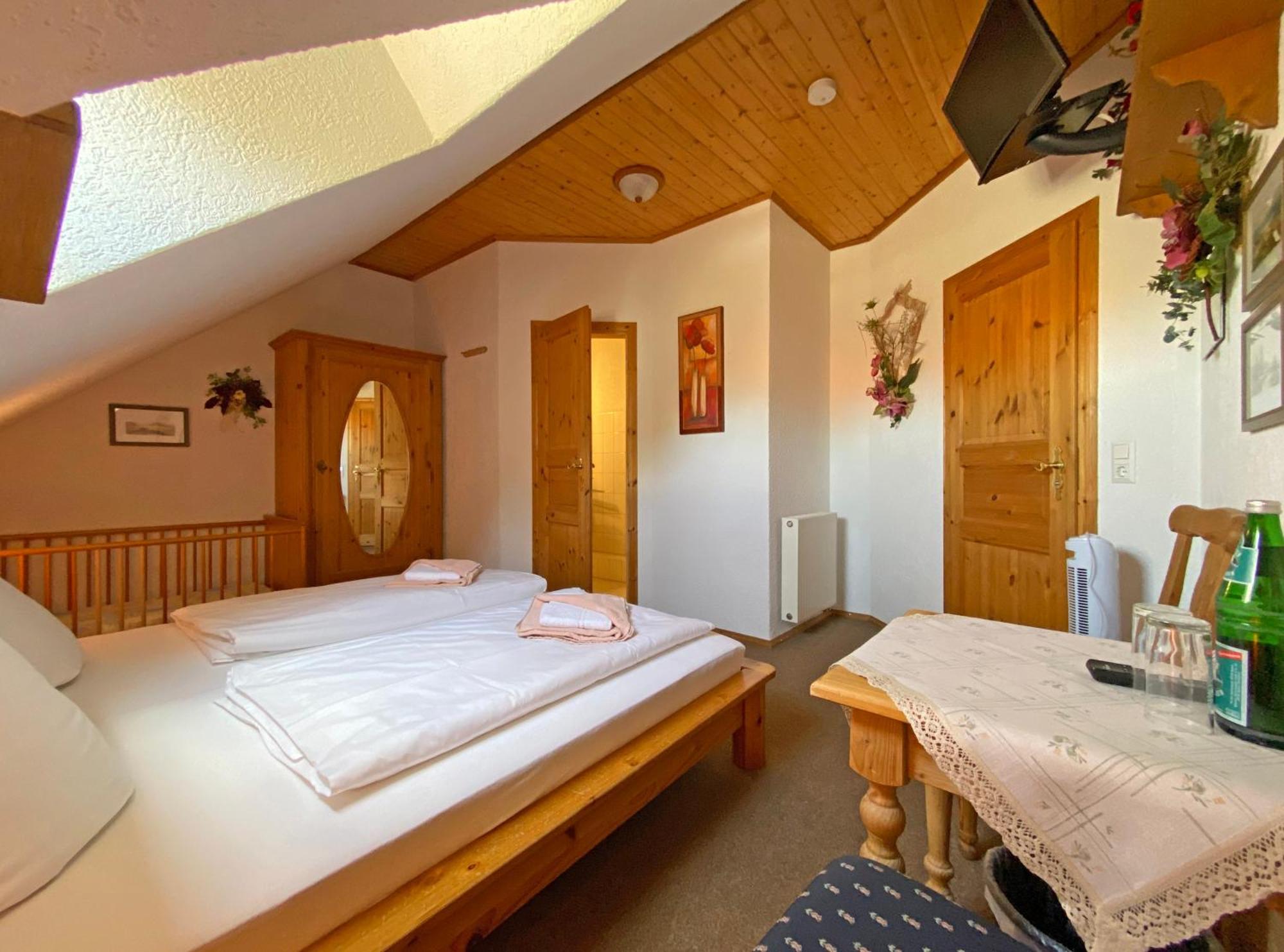 Ratags Kunsthandwerkerhaus Langenwolmsdorf Extérieur photo